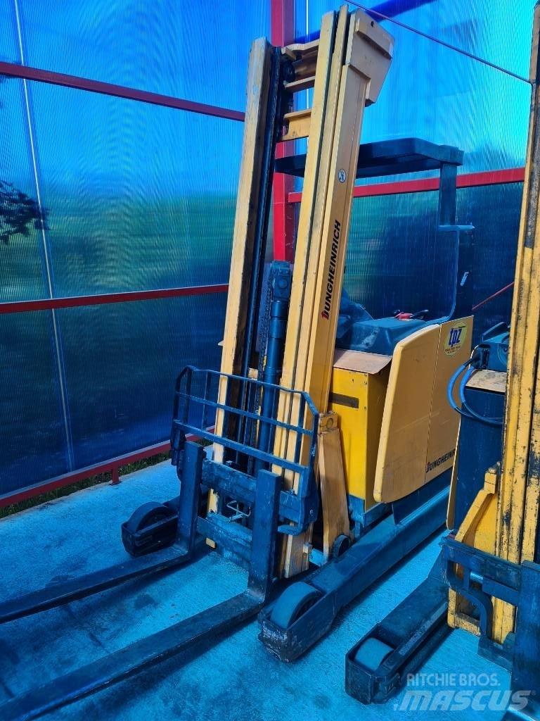 Jungheinrich ETV 214 Reach truck