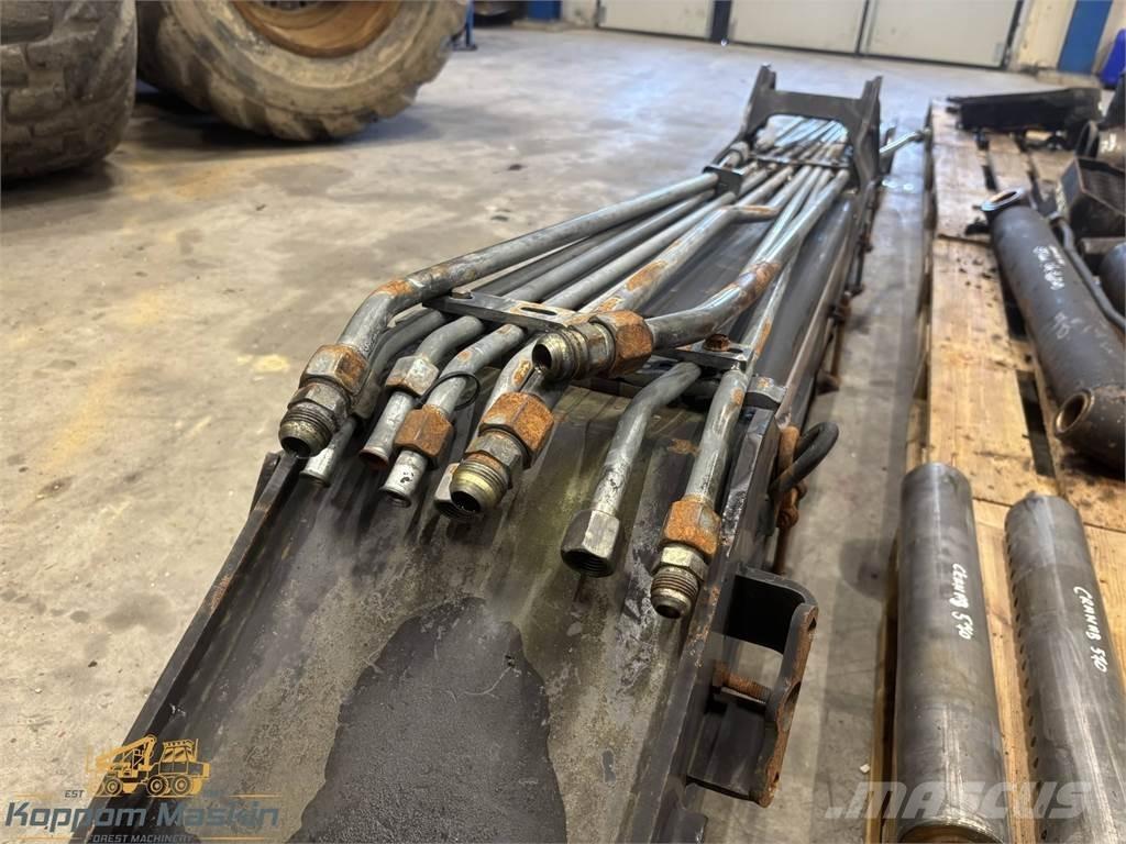 Valmet Crf8 Forwarder cranes