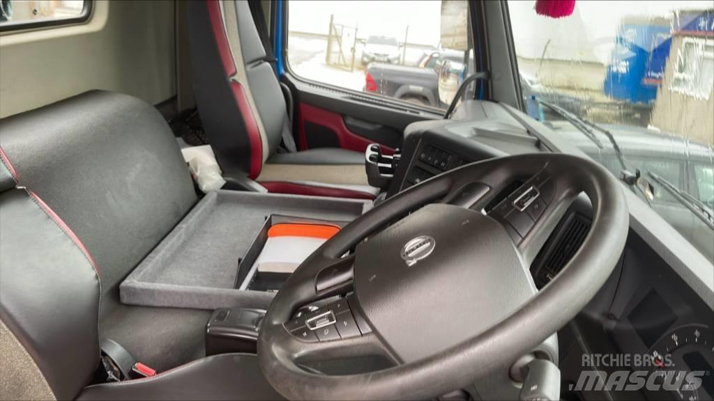 Volvo FM 420 Van Body Trucks