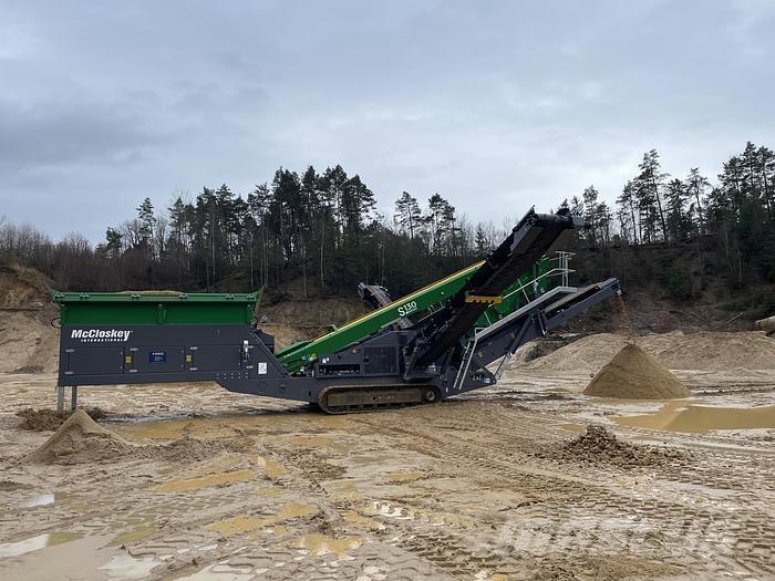 McCloskey S130 2D Screeners
