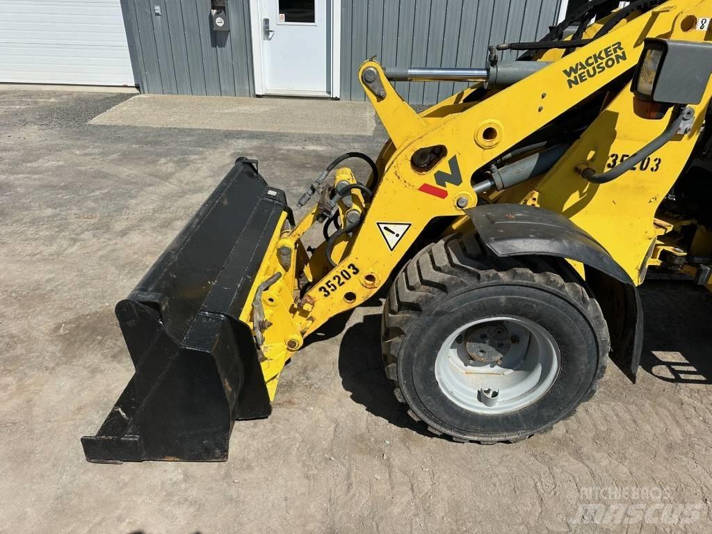Wacker Neuson WL 30 Wheel loaders