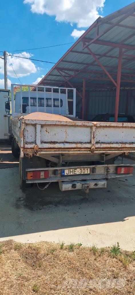 Nissan ECO T 135 Tipper trucks