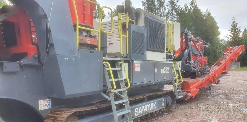 Sandvik QH 332 Mobile crushers
