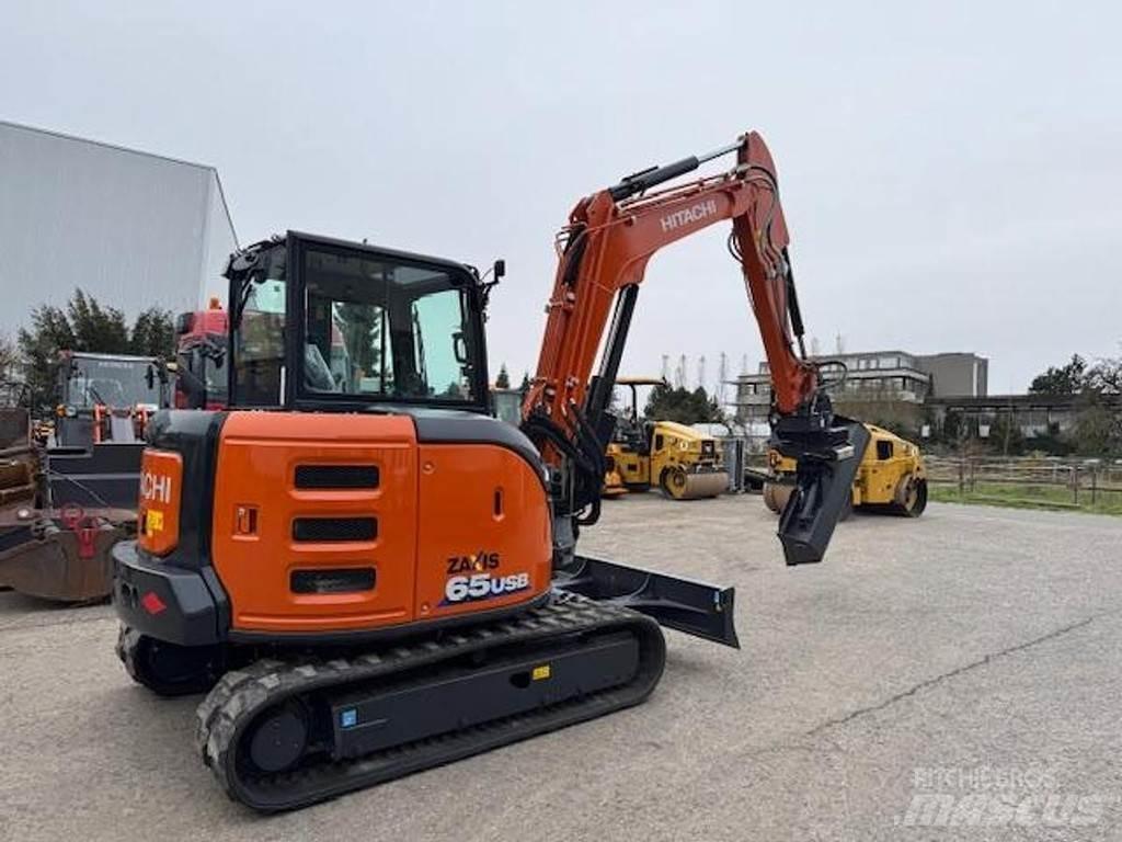 Hitachi ZX65 USB-6 Mini excavators < 7t