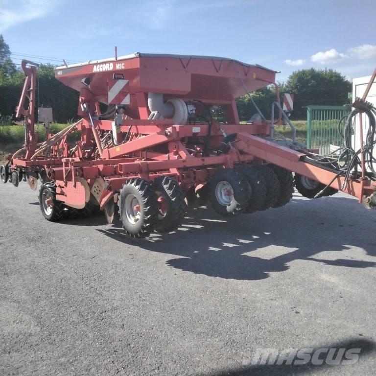Kverneland MSC 400 Drills