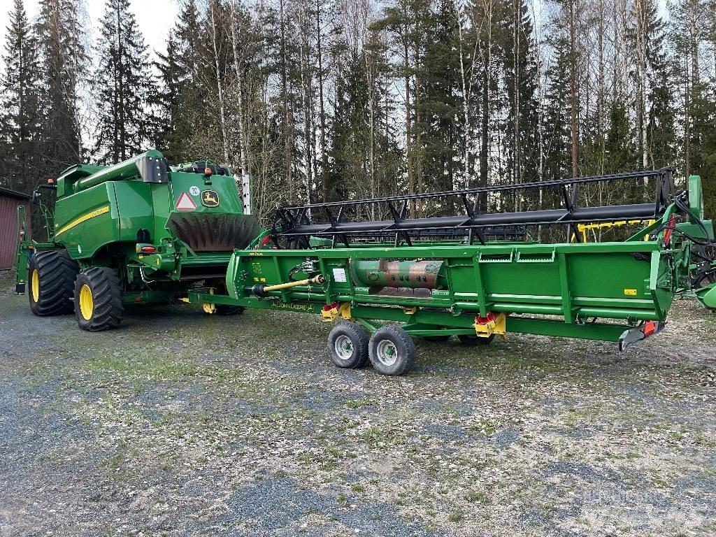 John Deere T 560 i Combine harvesters