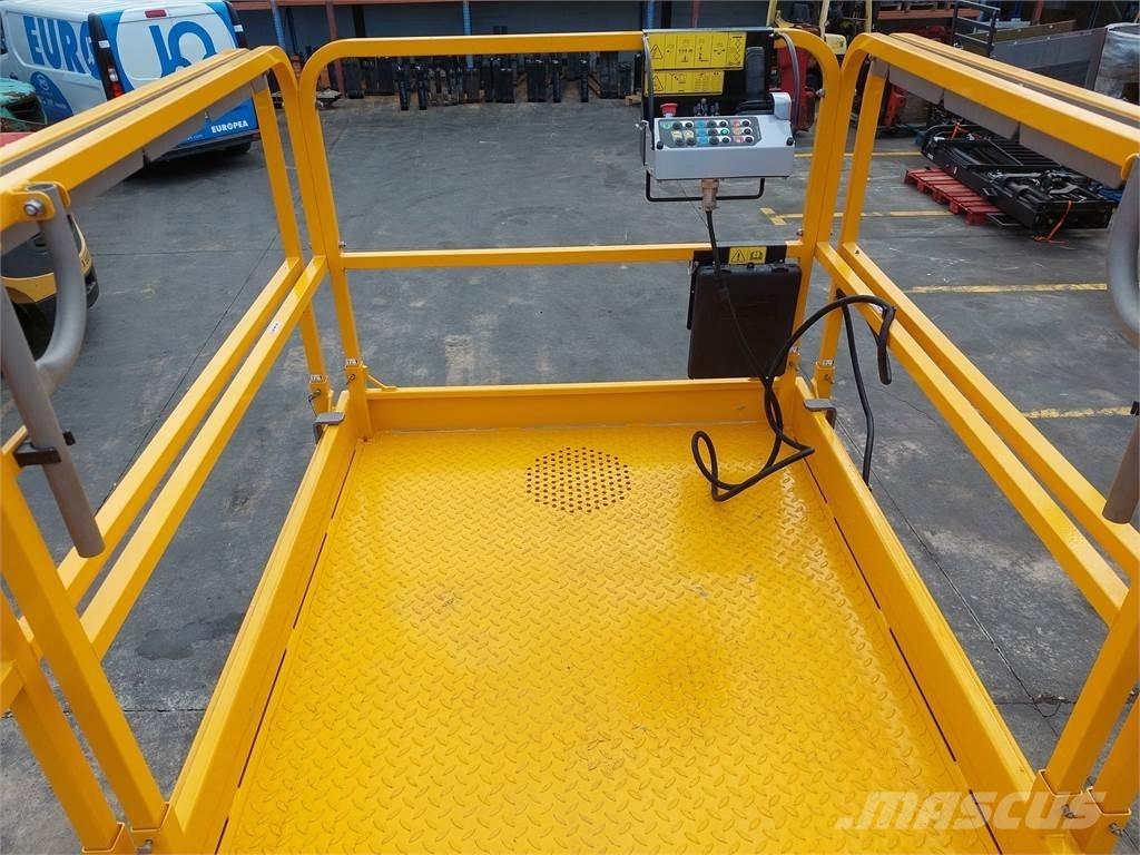 Haulotte C12DX Scissor lifts
