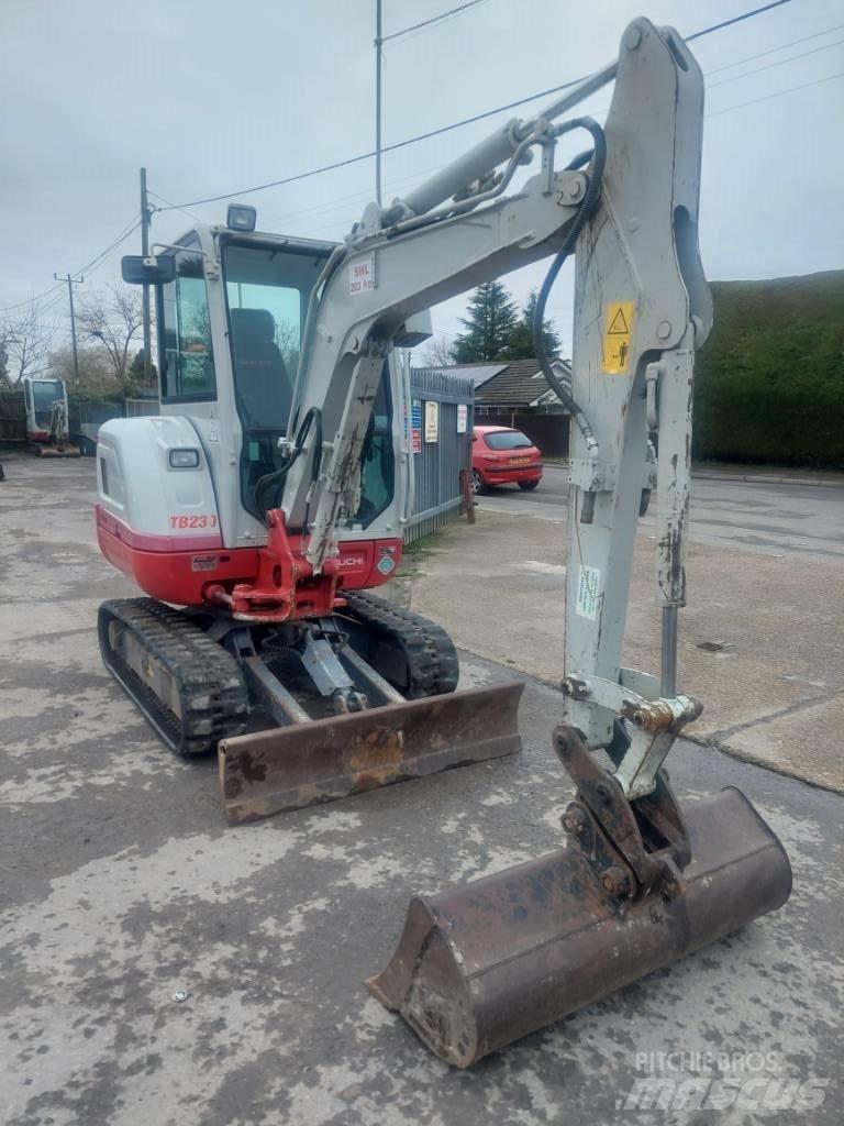 Takeuchi TB 230 Mini excavators < 7t