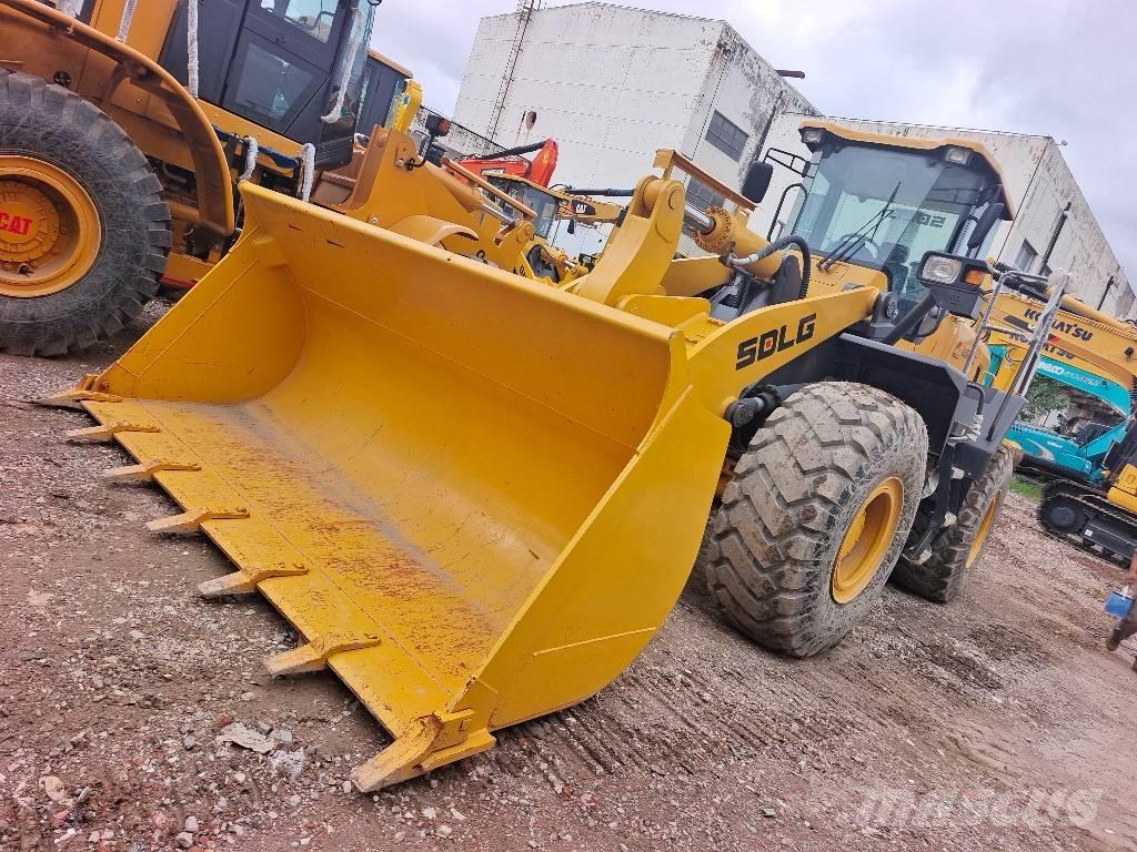 SDLG LG956F Wheel loaders
