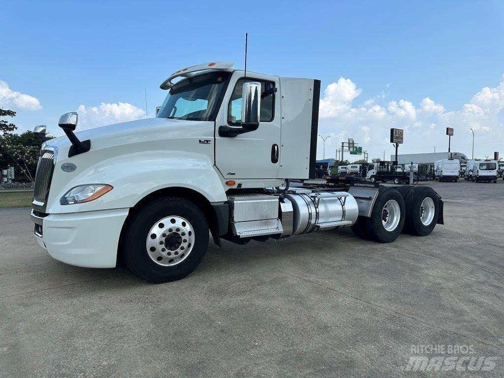 International LT Truck Tractor Units