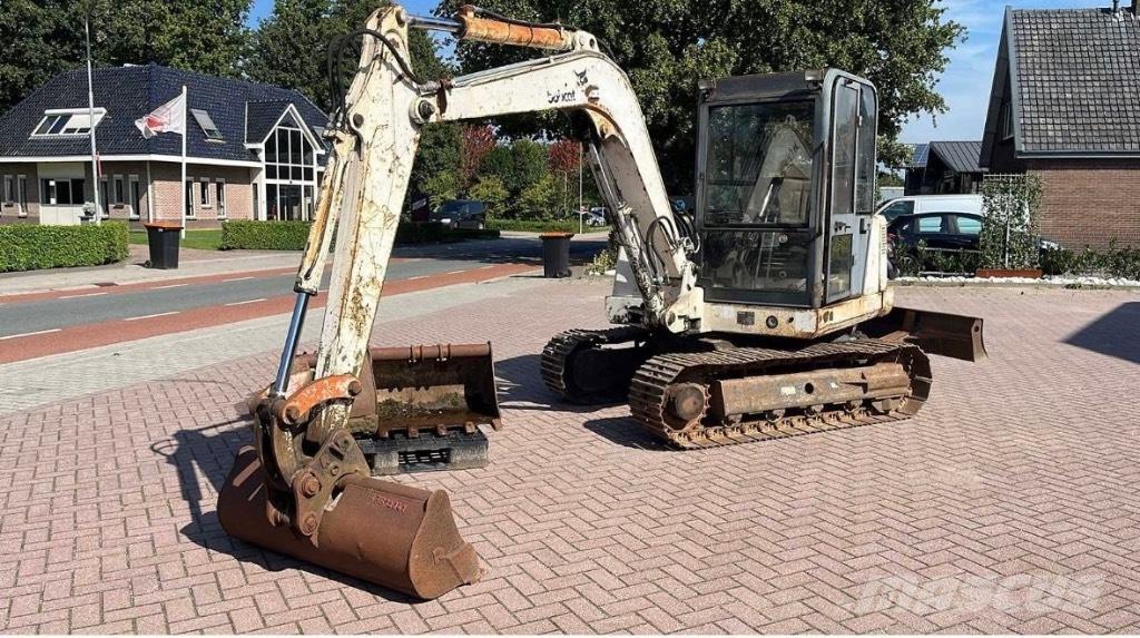 Bobcat X335 Mini excavators < 7t