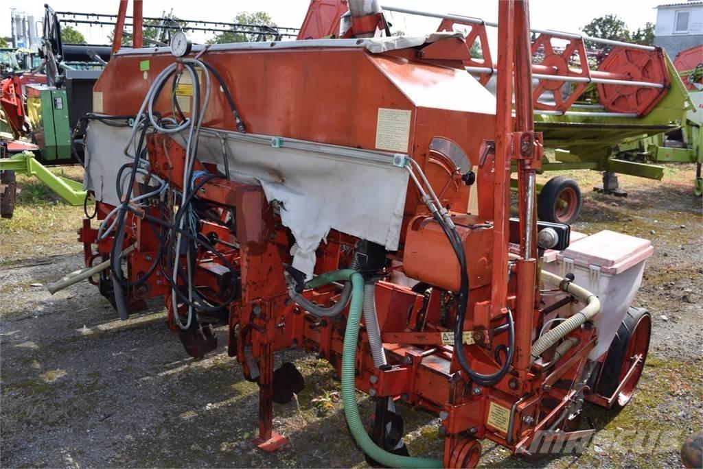 Becker AEROMAT T6Z Precision sowing machines