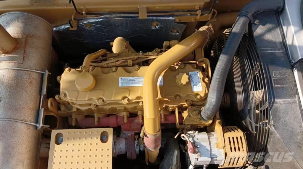 CAT 330D2L Crawler excavators