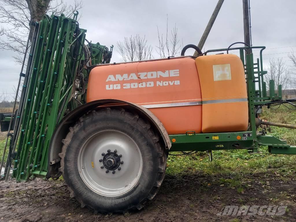 Amazone UG 3000 Nova Trailed sprayers