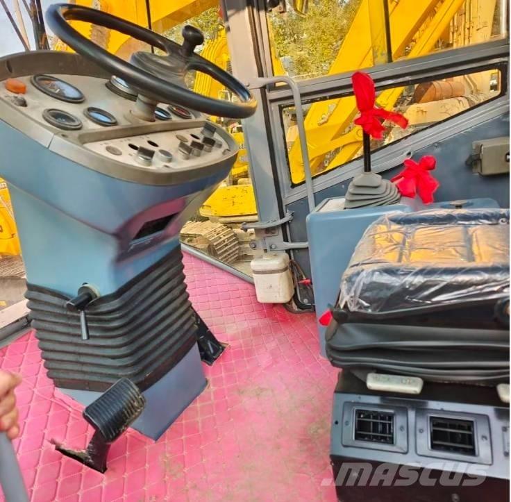 XCMG XS 142 J Soil compactors