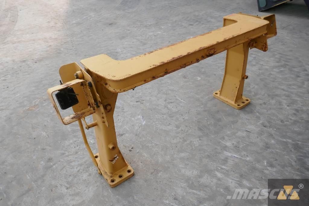 CAT 208-8705 Cabins and interior