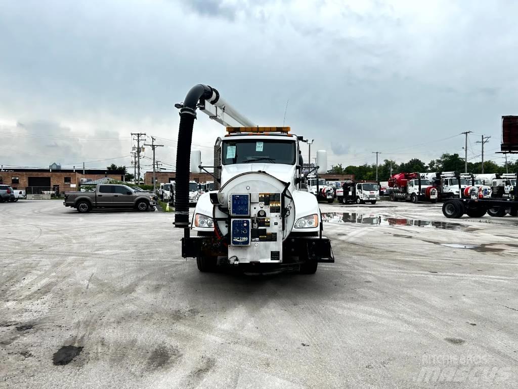 Vactor 2100 Plus Sewage disposal Trucks