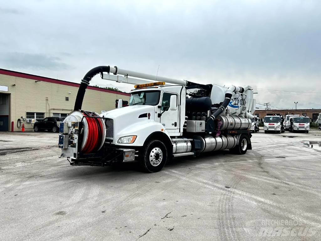 Vactor 2100 Plus Sewage disposal Trucks