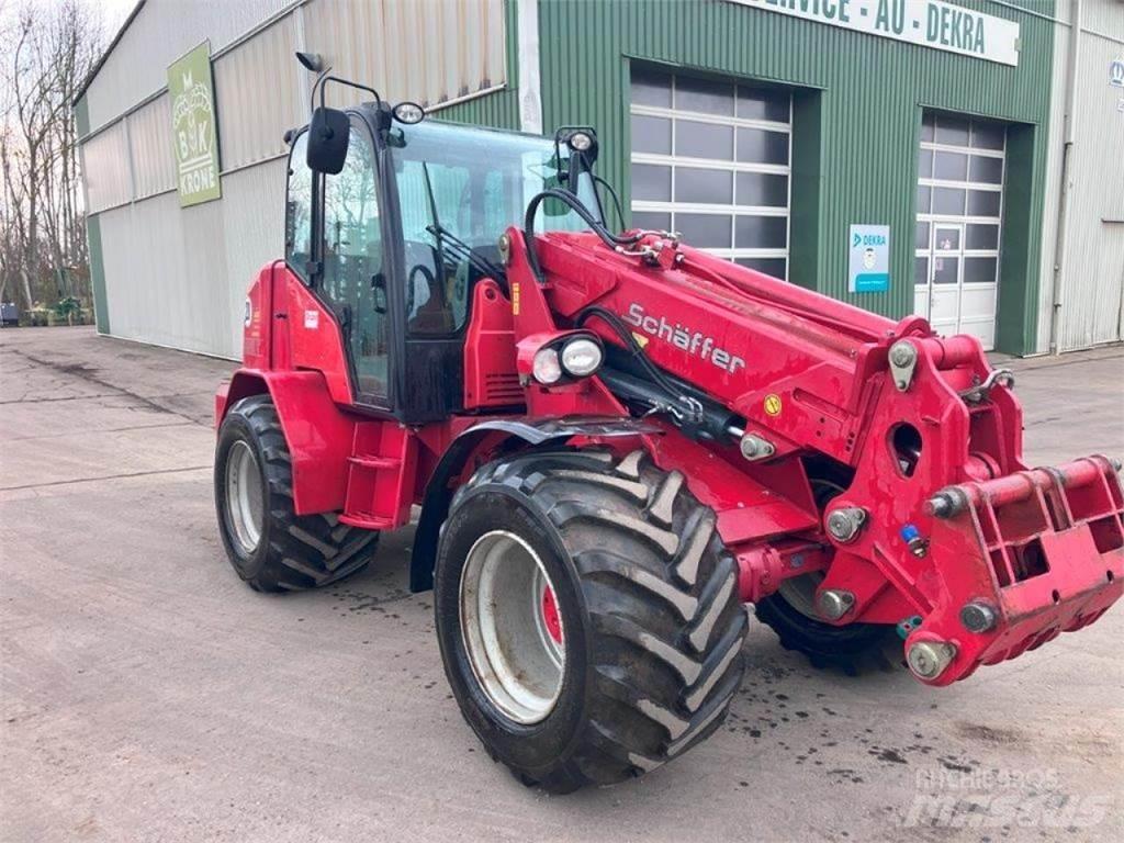 Schäffer 9330 T Farming telehandlers