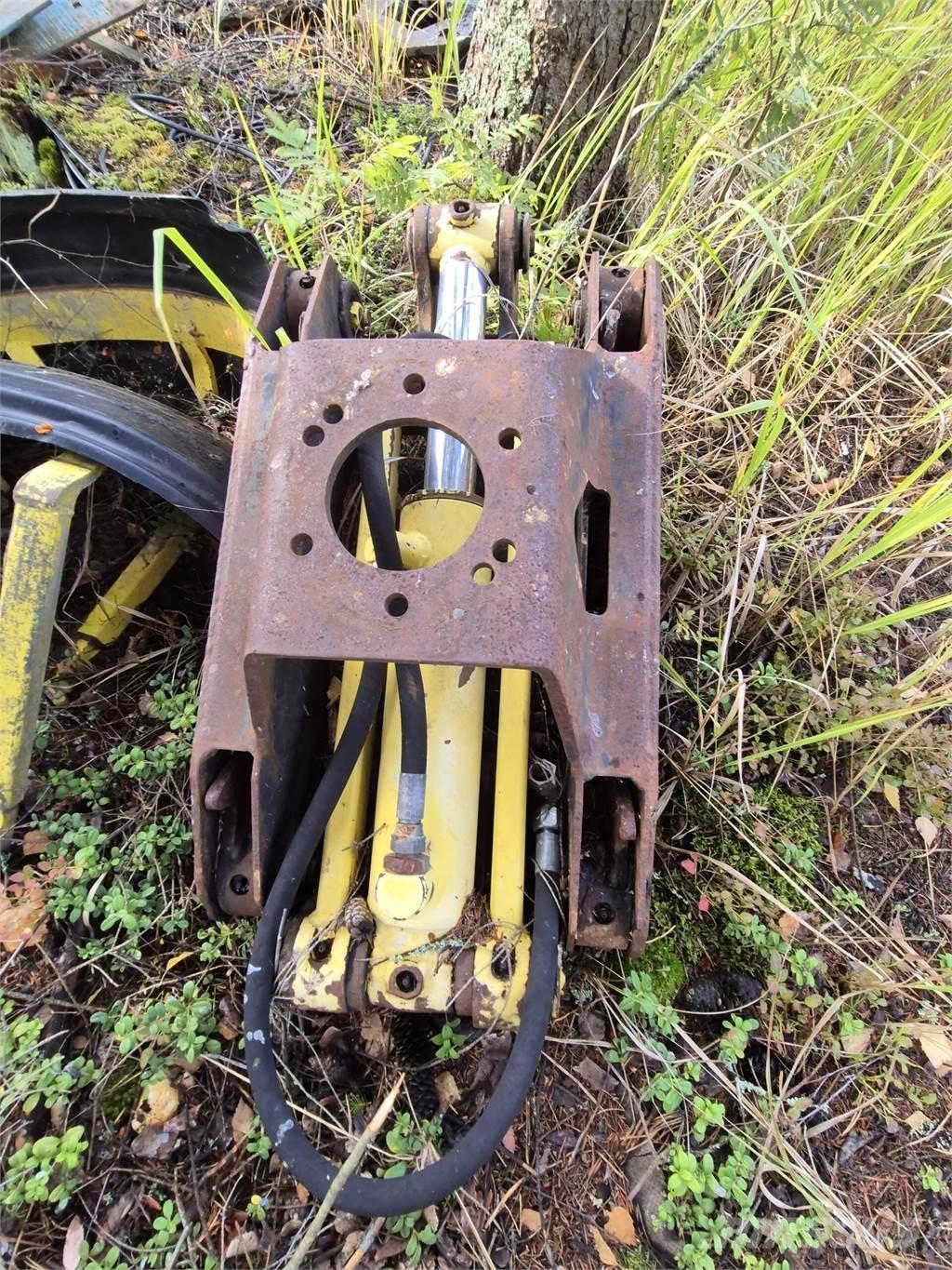  Puukoura 0,35 Grapples