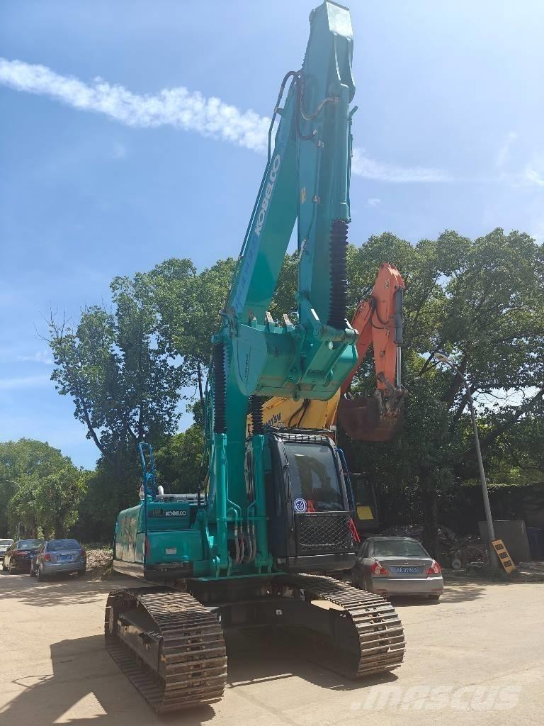 Kobelco SK 200 Crawler excavators