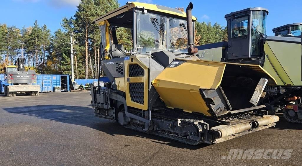 Volvo ABG P7820C Asphalt pavers