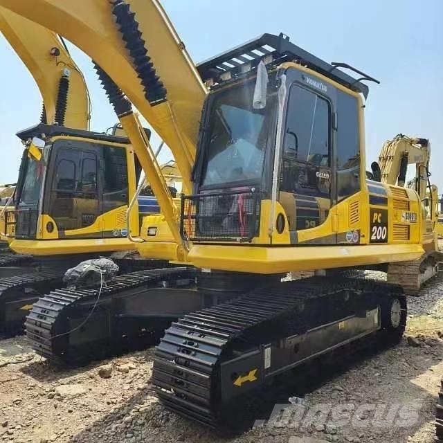 Komatsu PC 200-8 Midi excavators  7t - 12t