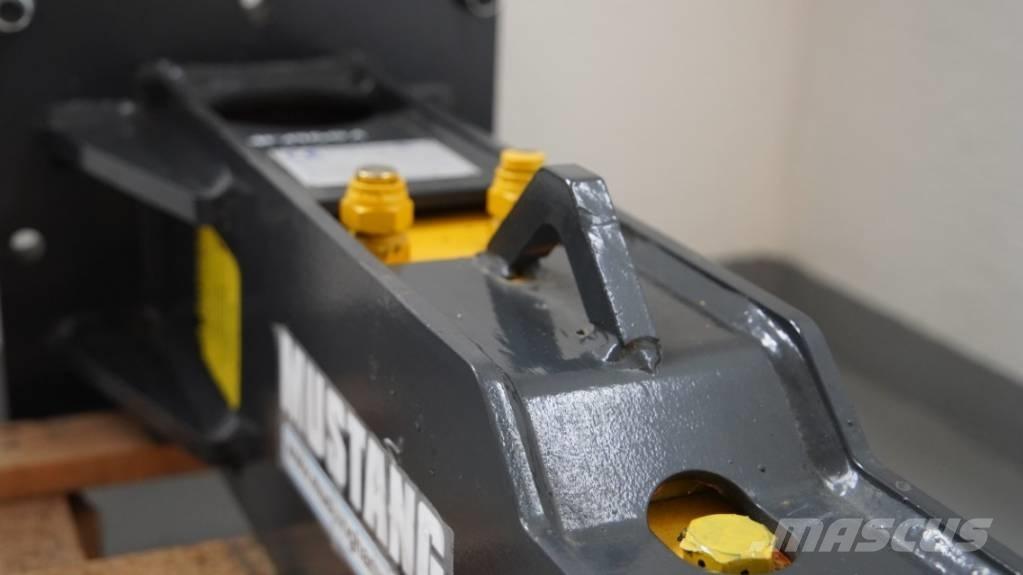 Mustang HM252 Hammers / Breakers