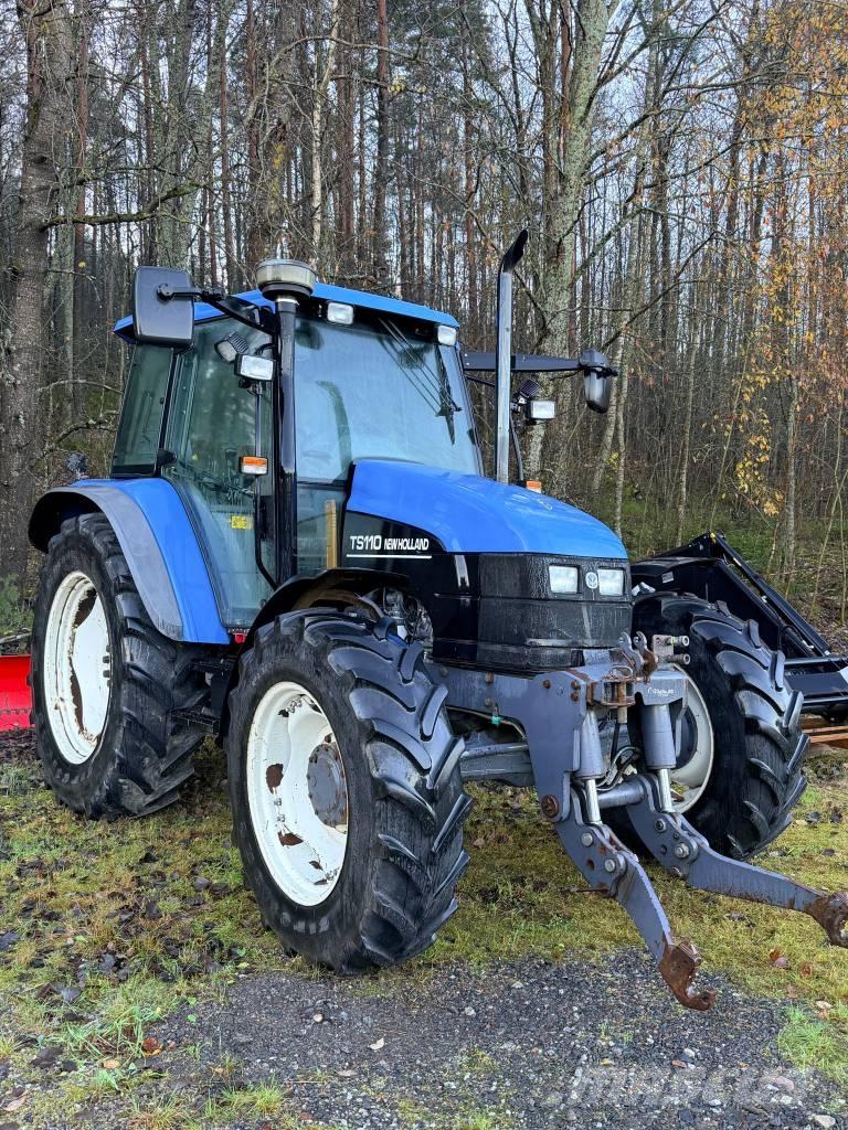 New Holland TS 110 Tractors