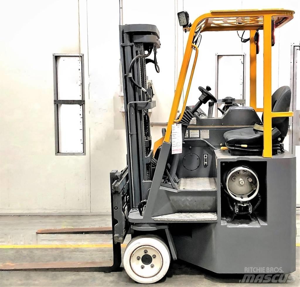 Combilift CB2500 Sideloader