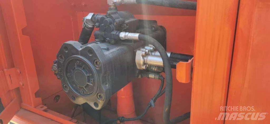 Doosan DX 300 Crawler excavators