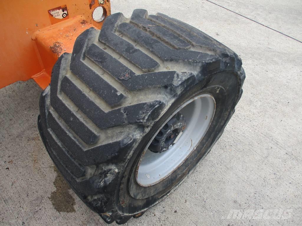 JLG 510 AJ (947) Compact self-propelled boom lifts