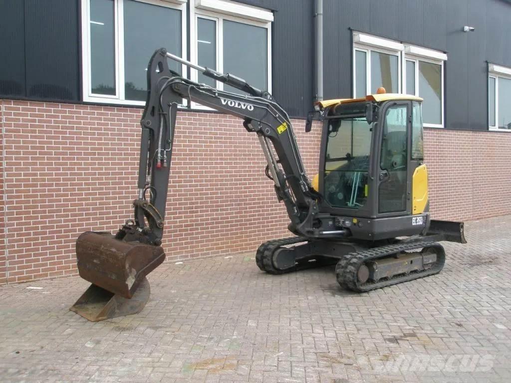 Volvo EC35D Mini excavators < 7t