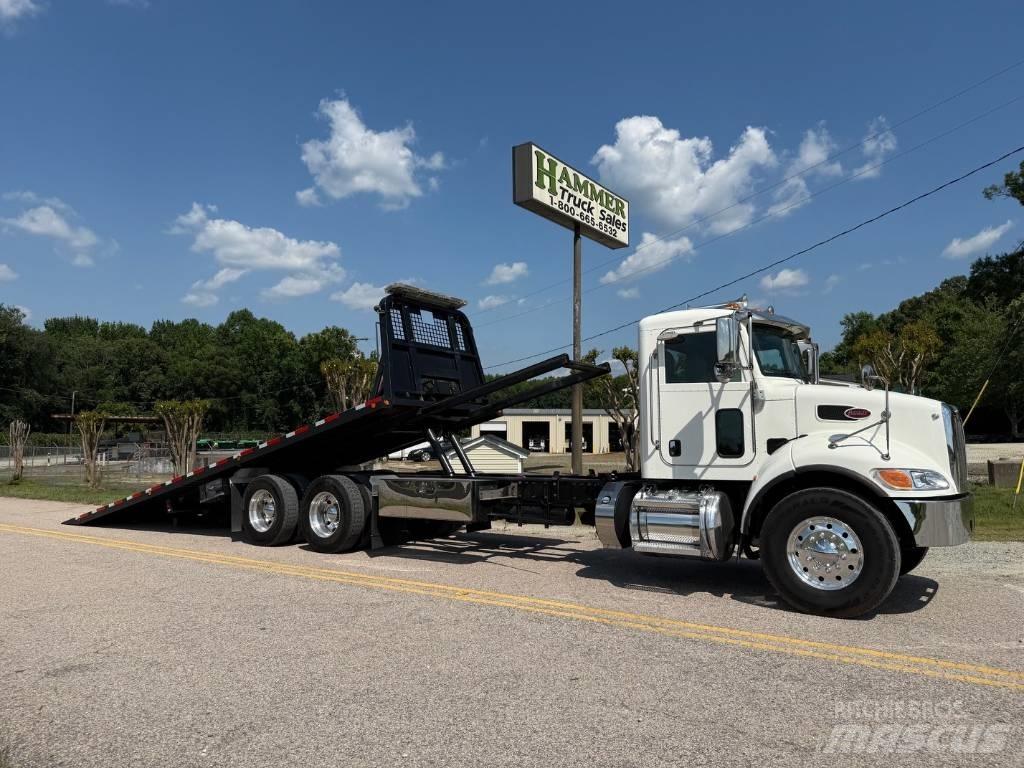 Peterbilt 348 Recovery vehicles
