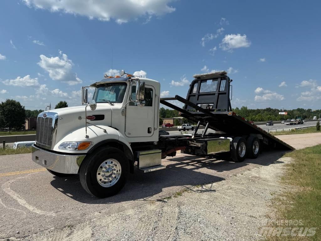 Peterbilt 348 Recovery vehicles