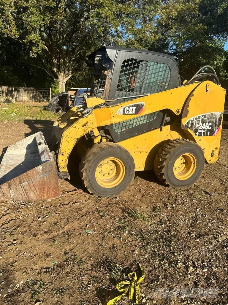 CAT 246 C Skid steer loaders