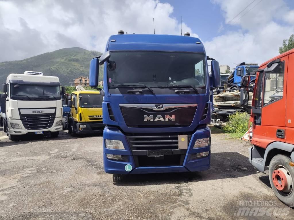 MAN TGX 26.420 Containerframe/Skiploader trucks