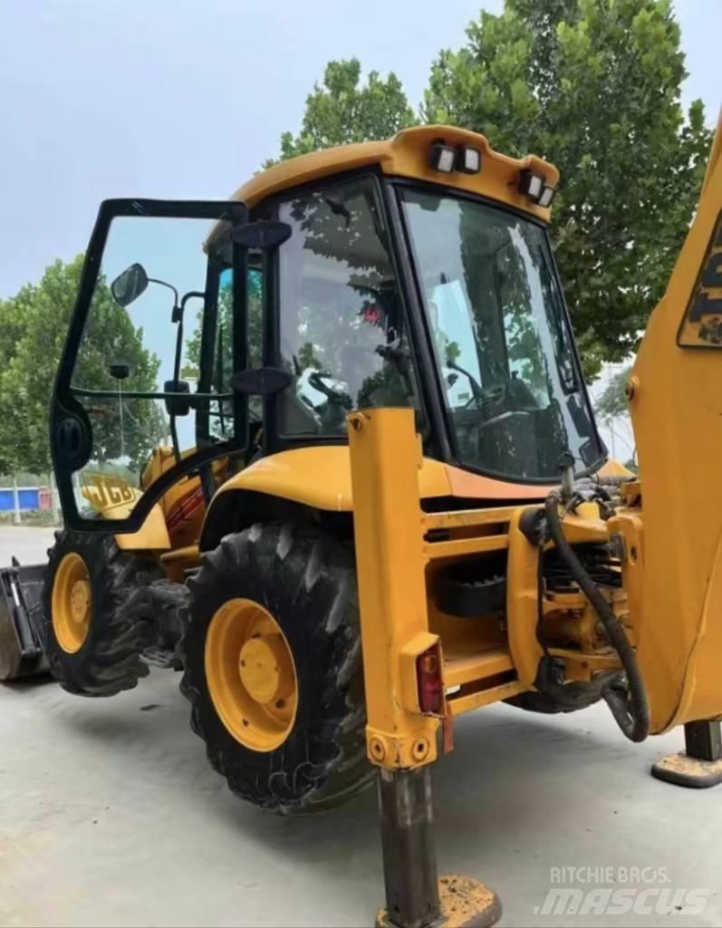 JCB 4 CX TLB's