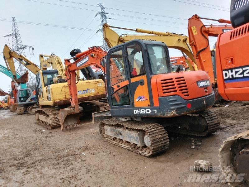 Doosan DH 80 Midi excavators  7t - 12t