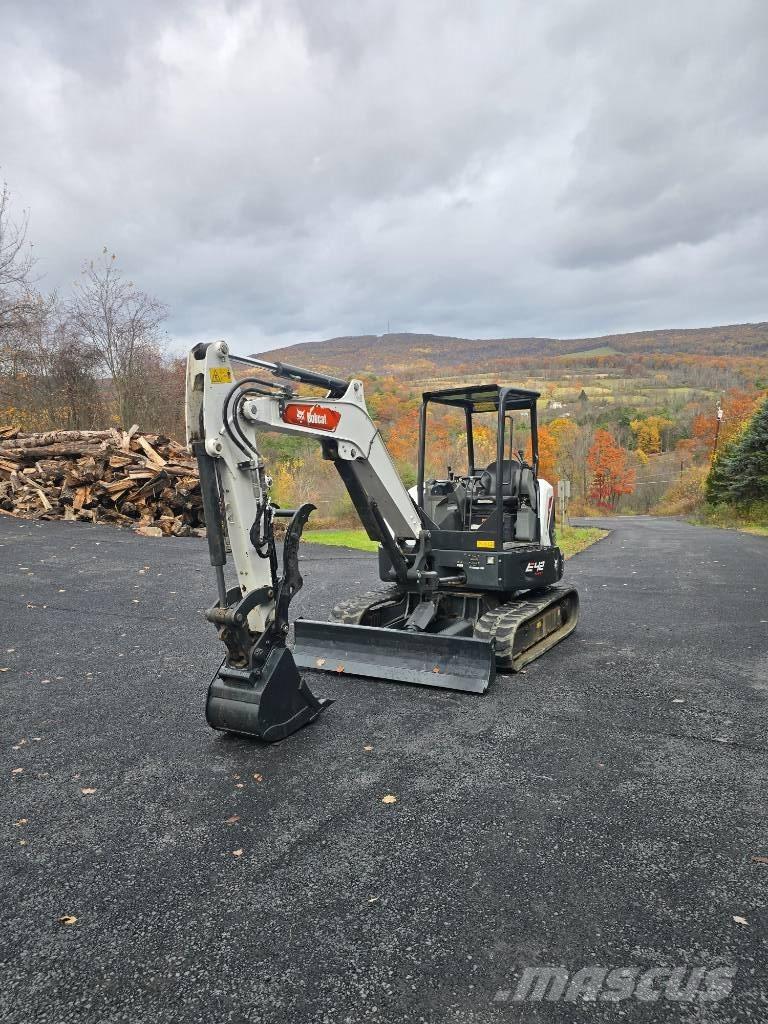 Bobcat E 42 Mini excavators < 7t