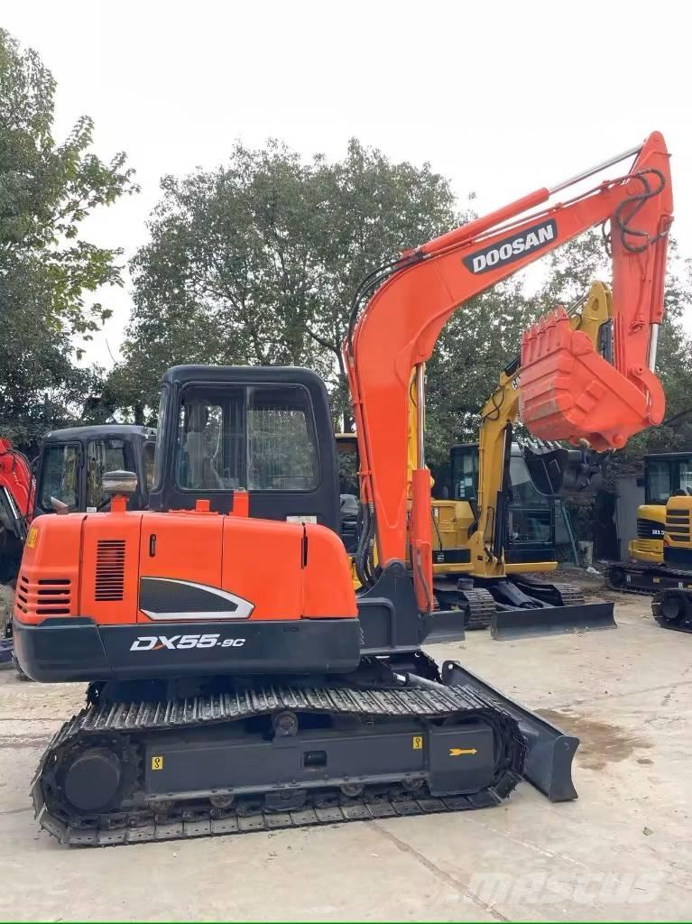 Doosan DX 55-9C Mini excavators < 7t