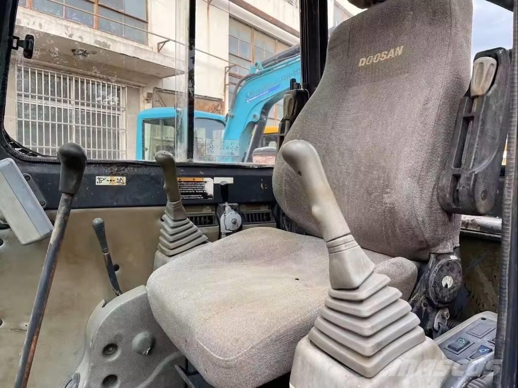 Doosan DX 55-9C Mini excavators < 7t