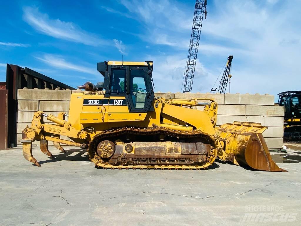 CAT 973 C Crawler FEL's