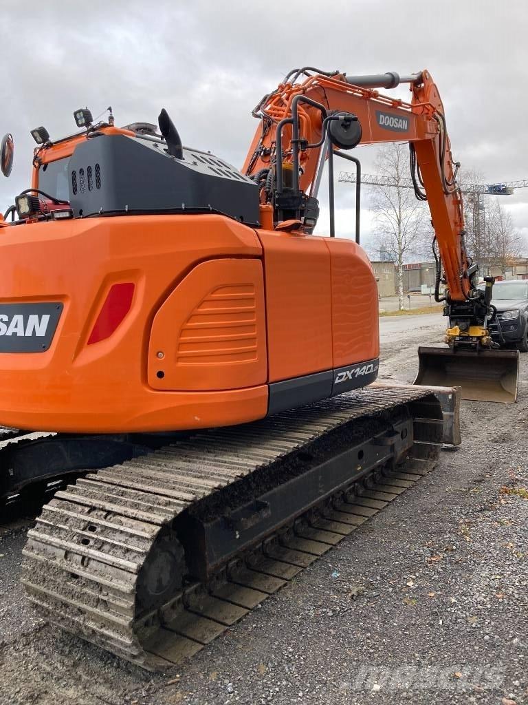 Doosan DX 140 LCR Crawler excavators