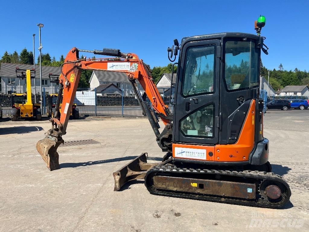 Hitachi ZX33U-6 Mini excavators < 7t