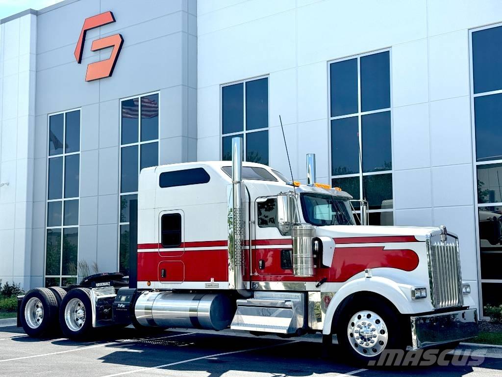 Kenworth W 900 Truck Tractor Units