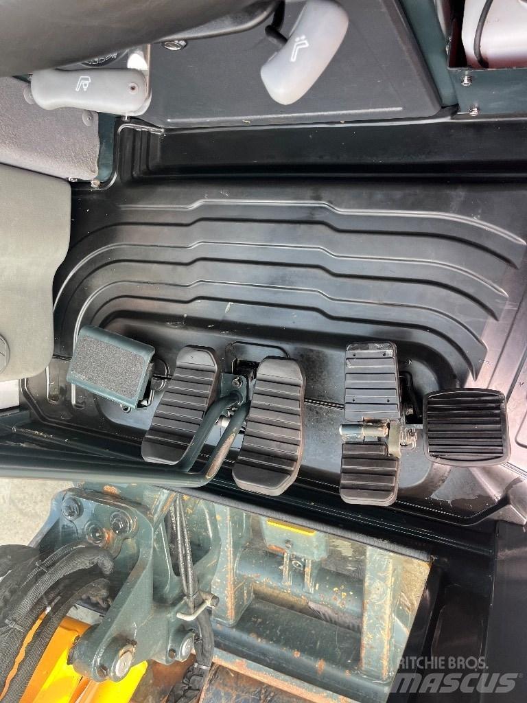 Hyundai R25Z-9 AK Mini excavators < 7t