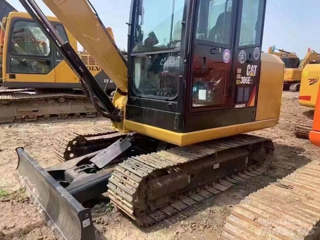 CAT 306 Mini excavators < 7t