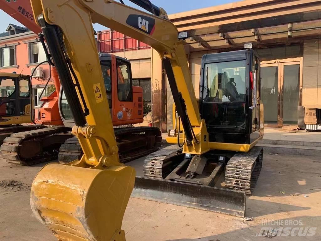 CAT 306 Mini excavators < 7t