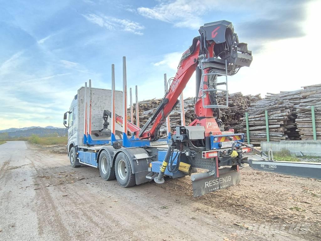 Volvo FH 540 Timber trucks